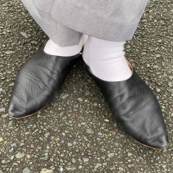 【着脱ラクチンなおしゃれシューズ5選】 両手がふさがってても問題なし！