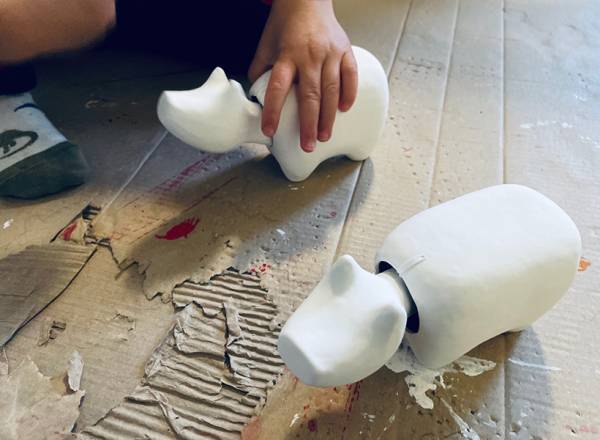 英国式・子育てレポート vol.37「お正月のうし」