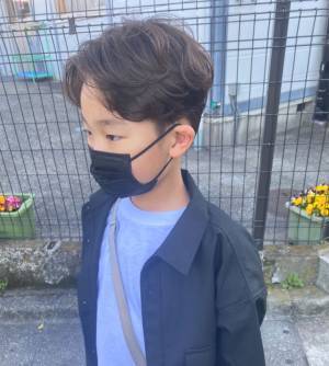 【男の子のパーマスタイル】　おしゃれキッズの間でパーマが流行中？！