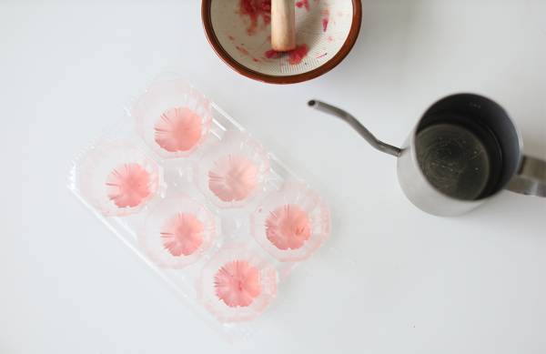 身近な草花を使って遊ぼう！ 草花遊びの4つのアイディア