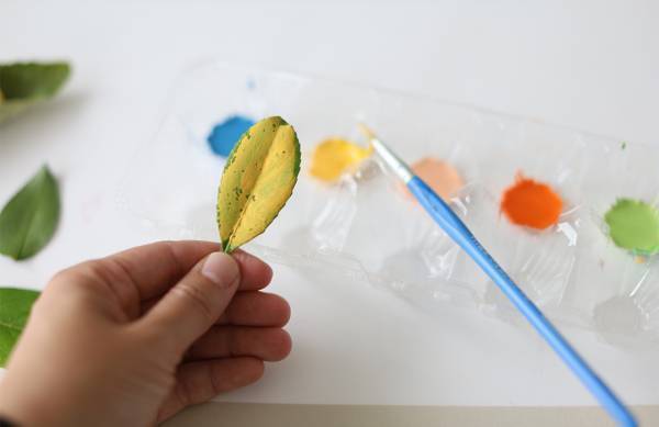 身近な草花を使って遊ぼう！ 草花遊びの4つのアイディア