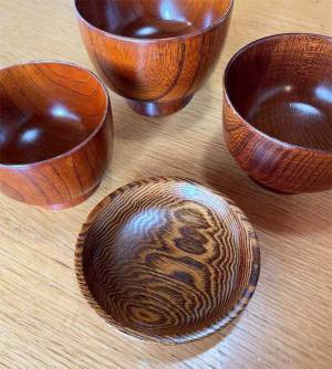 【素敵なママが愛用する食器】 食卓を彩る美しい器の数々をご紹介