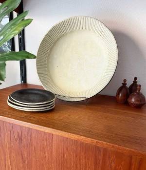 【素敵なママが愛用する食器】 食卓を彩る美しい器の数々をご紹介