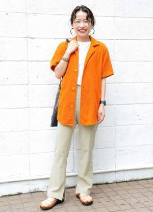 ジューシーなオレンジが主役！ キッズはデニムサロペで夏気分を満喫♪