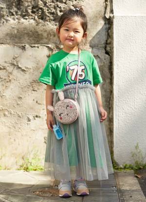 チアフルなアウトドアコーデ！ ビタミンカラーを投入してハッピーに