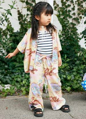 ギンガムチェックのセットアップがキュート！ 柄アイテムを盛り込んでハッピーに♪