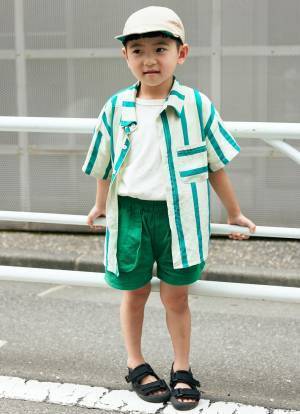 【トレンド色のグリーンが効く！】爽やかな親子リンクコーデ