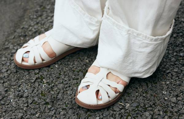 【おしゃれママのこの夏本命サンダルとは？ 】夏のおしゃれをグッと格上げするサンダル8選