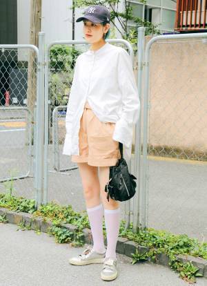 【今どき親子のホワイトコーデ】キャップをシェアして仲良し度アップ！