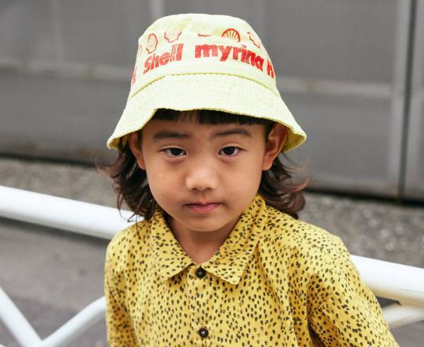 柄や派手色アイテムはこう取り入れる！失敗しない柄×派手色コーデ術