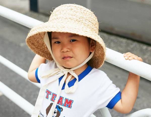 柄や派手色アイテムはこう取り入れる！失敗しない柄×派手色コーデ術