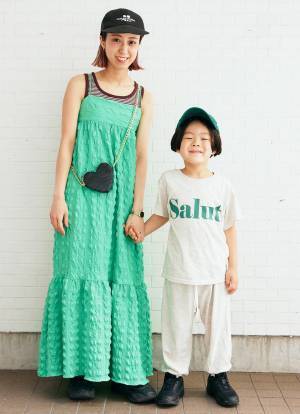 ZARAのワンピが大人可愛い♡ 旬のグリーンで即垢抜け！