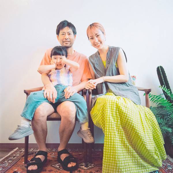 何気ない日常をフィルムカメラに。写真館＆動物園でファミリーフォト撮影