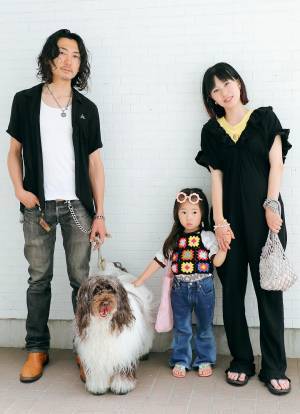 夏に映えるブラックコーデ！ ママはオールインワンでラクチンおしゃれ♪