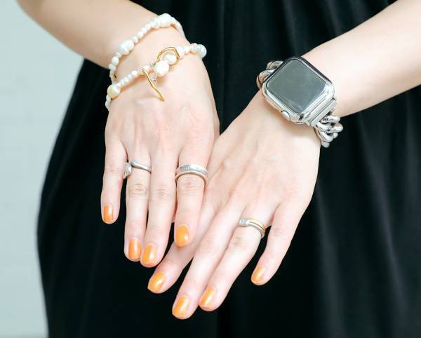 夏に映えるブラックコーデ！ ママはオールインワンでラクチンおしゃれ♪