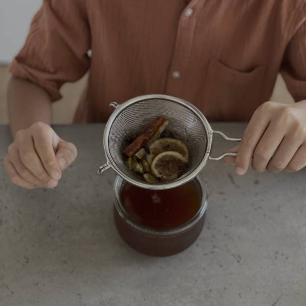 夏休みの自由研究アイディア！親子で手作りクラフトコーラ