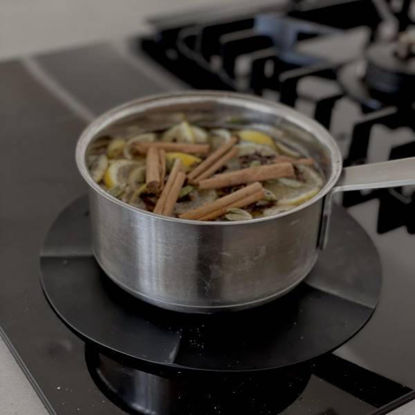 夏休みの自由研究アイディア！親子で手作りクラフトコーラ