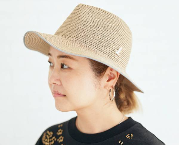 プリントTシャツはこう着る！麦わらハット＆チアフルカラーを合わせて夏ムード♪