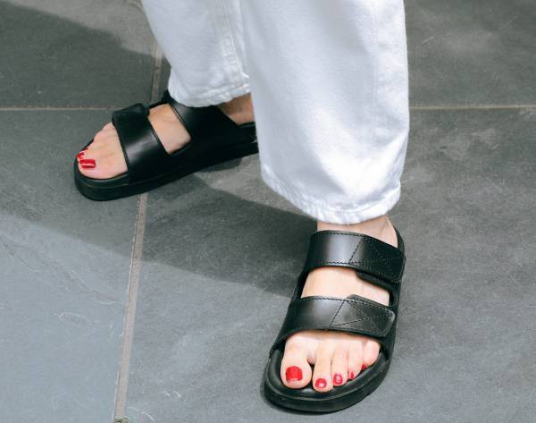 ギャップのパンツが万能♪ プリントTシャツと合わせたおしゃれなキッズコーデ