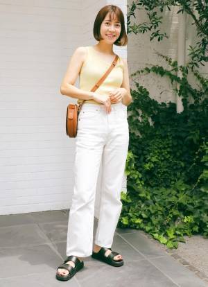 ギャップのパンツが万能♪ プリントTシャツと合わせたおしゃれなキッズコーデ