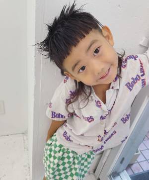 親子でエッジーな攻めスタイル！パーマをいかした簡単ヘアアレンジをご紹介◎