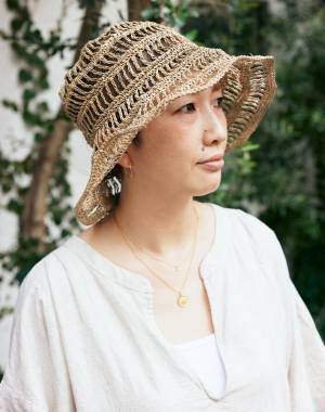 透かし編みハットはこうかぶる！ 親子で古着デニムをシェアしておしゃれ度爆上げ♪