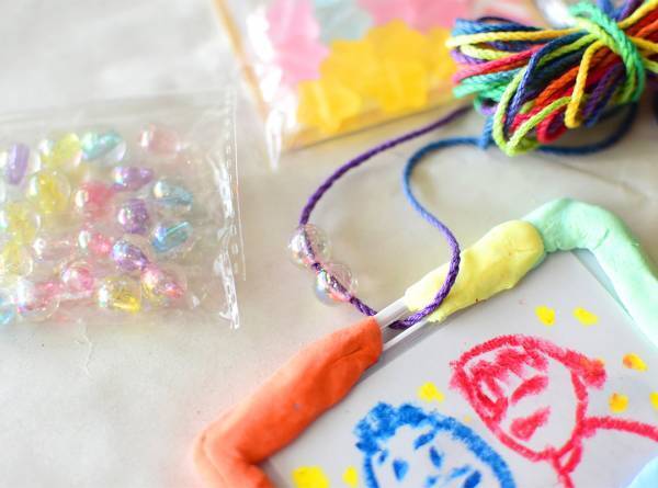 【敬老の日の工作3選】おじいちゃんおばあちゃんへの手づくりギフトを贈ろう！