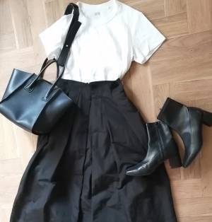 思わず２色買い！【GU】スクエアトゥーが今年っぽいショートブーツ