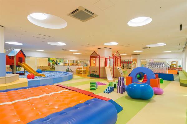 絵本好き親子にぴったり！ わざわざ行きたい図書館＆絵本の読める施設8選【東京・神奈川エリア】