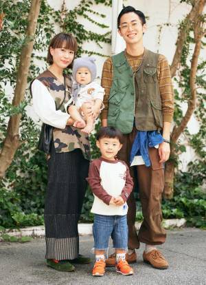 ミリタリーベストがキテる！おしゃれファミリーの秋の休日コーデ♪