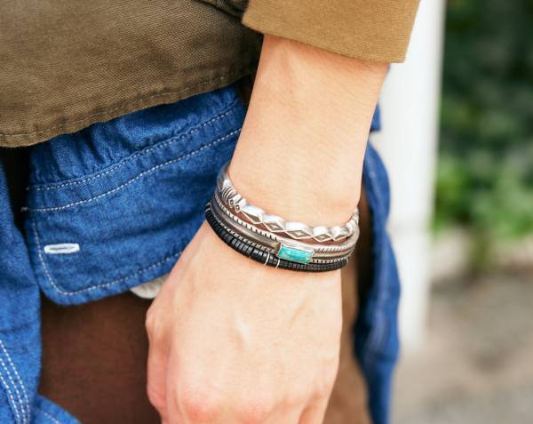 ミリタリーベストがキテる！おしゃれファミリーの秋の休日コーデ♪