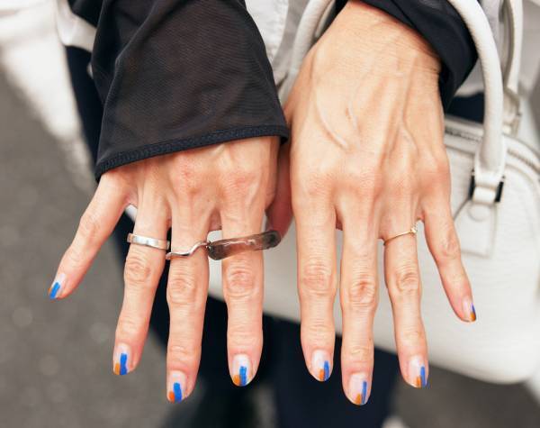 ブラック×ネイビーでカラーリンク！『ユニクロ』の秋アイテムがめっちゃ使える♪