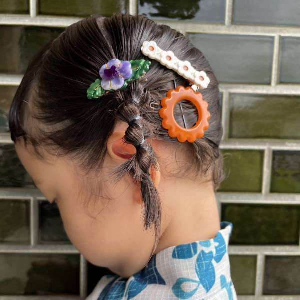 不器用さん必見！たった2つのポイントでヘアアレンジが格段にしやすくなる♪アレンジグッズもご紹介☆