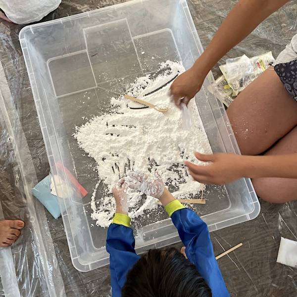 子どもの可能性を広げる「レッジョ・エミリア式」アートワークショップ体験レポート♪