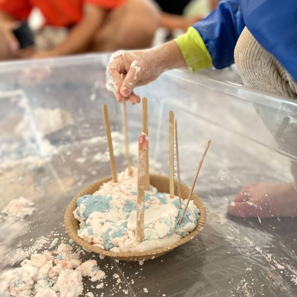 子どもの可能性を広げる「レッジョ・エミリア式」アートワークショップ体験レポート♪