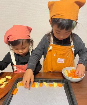 子供と一緒にお料理！キッズ包丁【OPINEL】で始める台所育児！