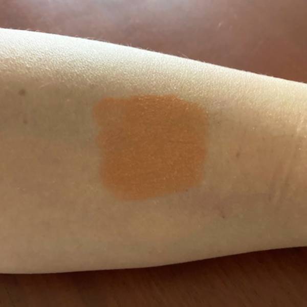 美容業界で活躍する人気ヘアメイクが大絶賛！  【プチプラコスメ9選】