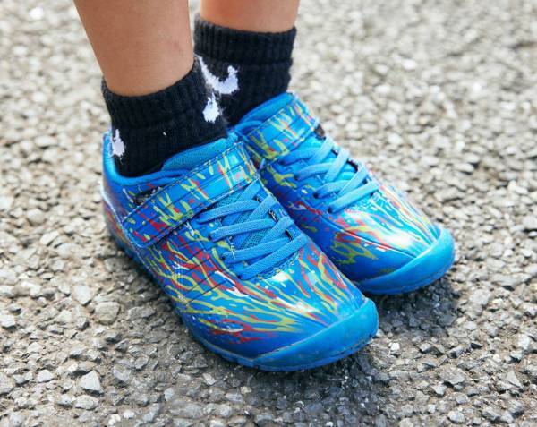 『ユニクロ』や『ザラ』でつくる！おしゃれ親子のホワイトリンクコーデ♡