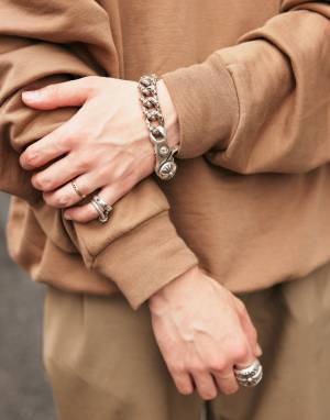 ブラックワンピで簡単サマ見え！ワントーンまとめが断然今っぽい♡