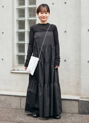 ブラックワンピで簡単サマ見え！ワントーンまとめが断然今っぽい♡