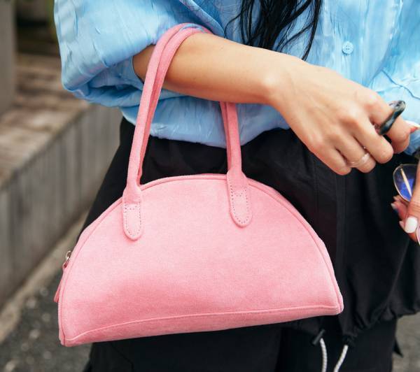 おしゃれ親子のカラーリンクコーデ！ブルー×ブラックでクールに♡