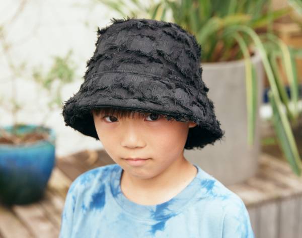 おしゃれ親子のカラーリンクコーデ！ブルー×ブラックでクールに♡