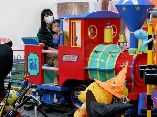雨でも一日中遊べる！ 室内遊園地『あそびマーレ』が最高に楽しめる♪