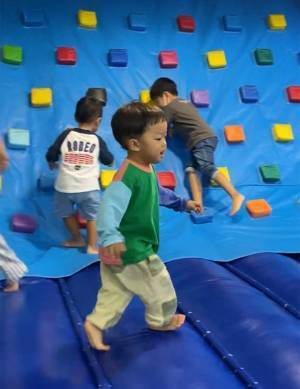 雨でも一日中遊べる！ 室内遊園地『あそびマーレ』が最高に楽しめる♪