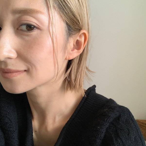 UNEVEN新作パレットを使った秋のカラーメイク