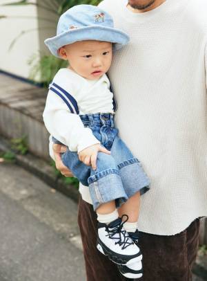 【毎日更新！ファミリーSNAP】ホワイト×ブラウンの爽やか秋コーデ