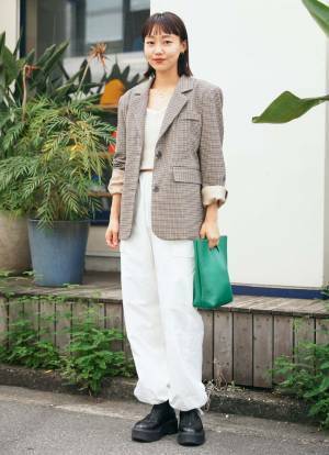 【毎日更新！ファミリーSNAP】ホワイト×ブラウンの爽やか秋コーデ