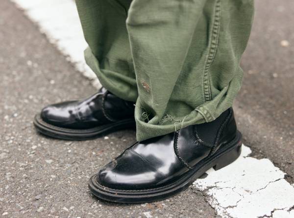 おしゃれ親子のミリタリーコーデ！ワークパンツ×レースならママでもトライしやすい♡