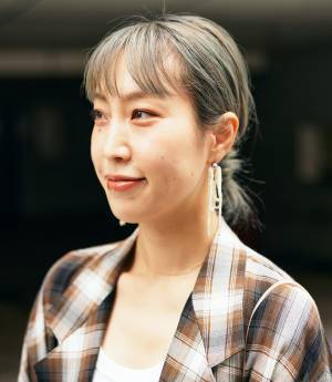 チェック柄ジャケットはこう着る！ワイドパンツ×ブーツでスタイルアップ♪