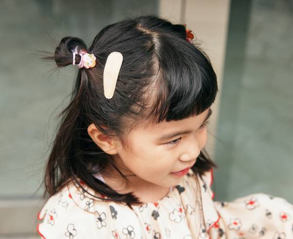 おしゃれ親子の古着MIXコーデ！ニットベスト×アームウォーマーであったか♡